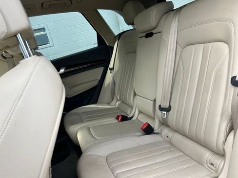 Used 2018 Audi Q5 2.0T Premium Plus AWD/4WD image 9