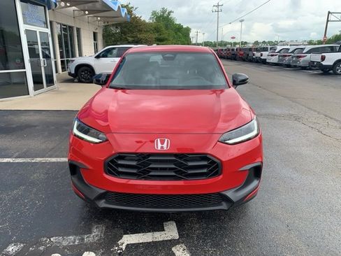 Certified 2025 Honda HR-V Sport image 2