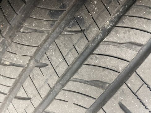 Used 2019 Chrysler Pacifica Touring-L Plus w/ Tire & Wheel Group image 60