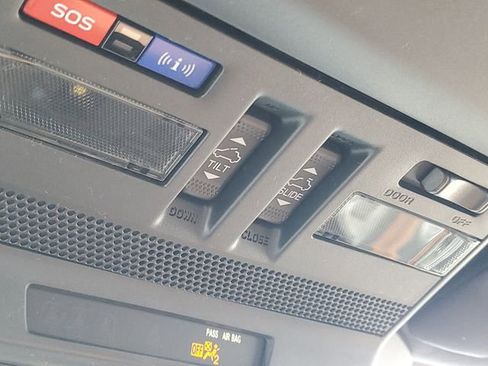 New 2026 Subaru Outback Touring XT image 38