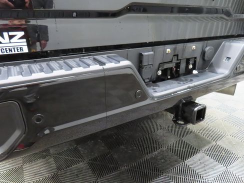 Used 2021 GMC Sierra 2500 Denali w/ Denali Black Diamond Edition image 50