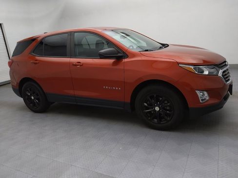 Used 2020 Chevrolet Equinox LS w/ LS Convenience Package image 11