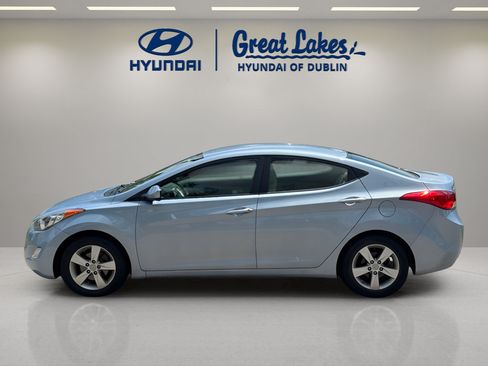 Used 2012 Hyundai Elantra GLS w/ Preferred Pkg 3 FWD image 2