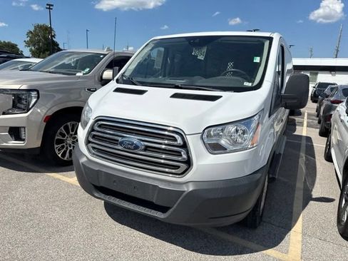 Used 2018 Ford Transit 250 130 Low Roof w/ Exterior Upgrade Package RWD image 6