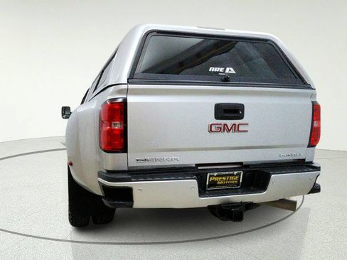 Used 2019 GMC Sierra 3500 Denali AWD/4WD image 5