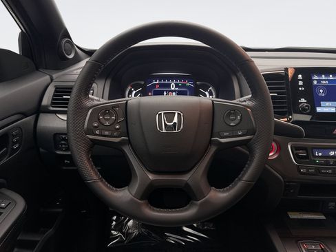Used 2023 Honda Passport EX-L image 12