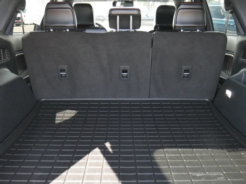 Used 2022 Ford Edge ST-Line w/ Class II Trailer Tow Package AWD/4WD image 20
