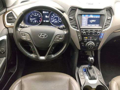 Used 2017 Hyundai Santa Fe Sport AWD/4WD image 22