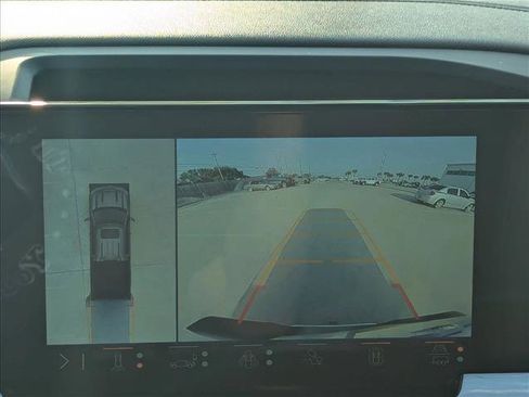 Used 2025 Chevrolet Silverado 1500 LT w/ Texas Edition Plus image 15