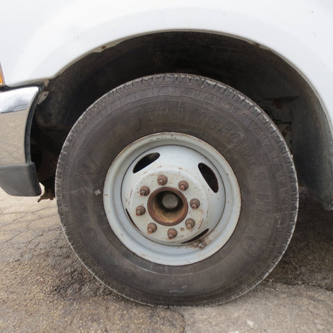 Used 2004 Ford F350 XL RWD image 38