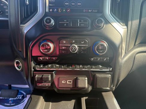 Used 2022 Chevrolet Silverado 2500 LTZ w/ LTZ Plus Package AWD/4WD image 44