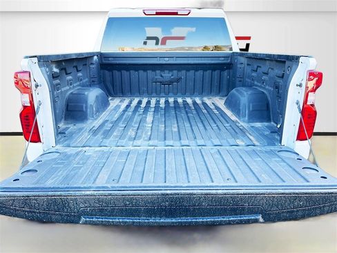 Used 2024 Chevrolet Silverado 1500 Custom Trail Boss image 27