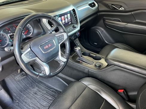 Used 2019 GMC Acadia SLT w/ Black Edition AWD/4WD image 9