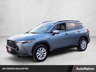 Used 2023 Toyota Corolla Cross LE w/ Moonroof Package