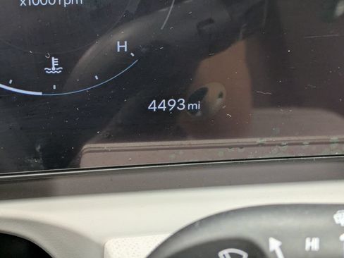 Used 2025 Hyundai Tucson SEL AWD/4WD image 16