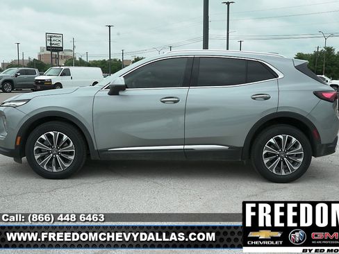 New 2025 Buick Envision Preferred image 4