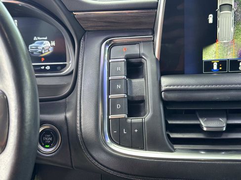 Used 2023 Chevrolet Tahoe LT w/ LT Signature Plus Package AWD/4WD image 22