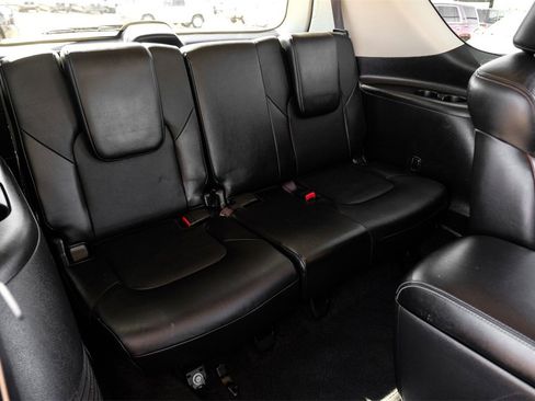 Used 2020 Nissan Armada SL w/ Premium Package image 46