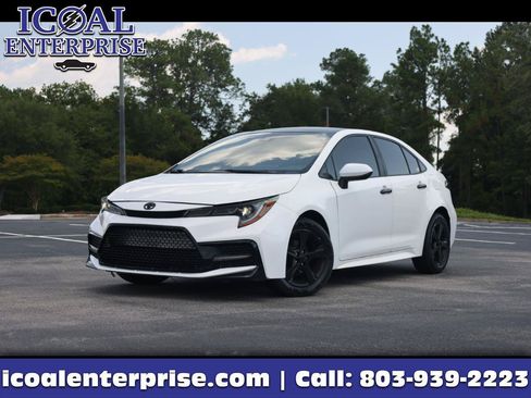 Used 2021 Toyota Corolla SE FWD image 1