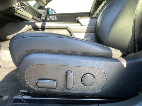 Used 2023 Hyundai Ioniq 6 SEL image 25