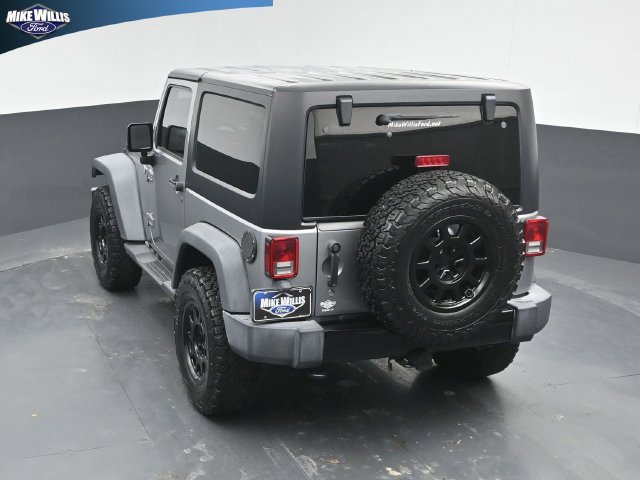 Used 2015 Jeep Wrangler Sport AWD/4WD image 13