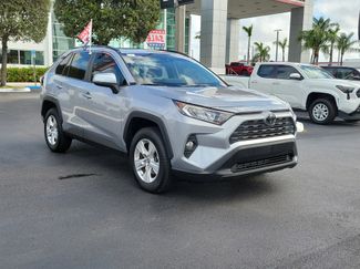Used 2019 Toyota RAV4 XLE video 2