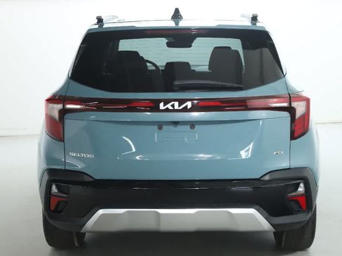 Used 2024 Kia Seltos EX AWD/4WD image 43