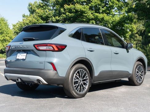 Used 2023 Ford Escape SE w/ PHEV Premium Package FWD image 10