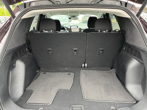 Certified 2023 Ford Escape Active AWD/4WD image 13