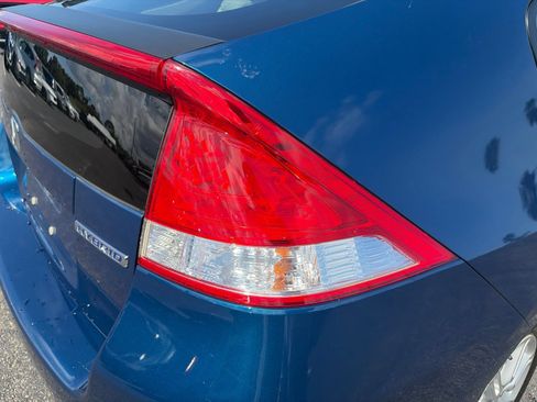 Used 2011 Honda Insight EX image 16