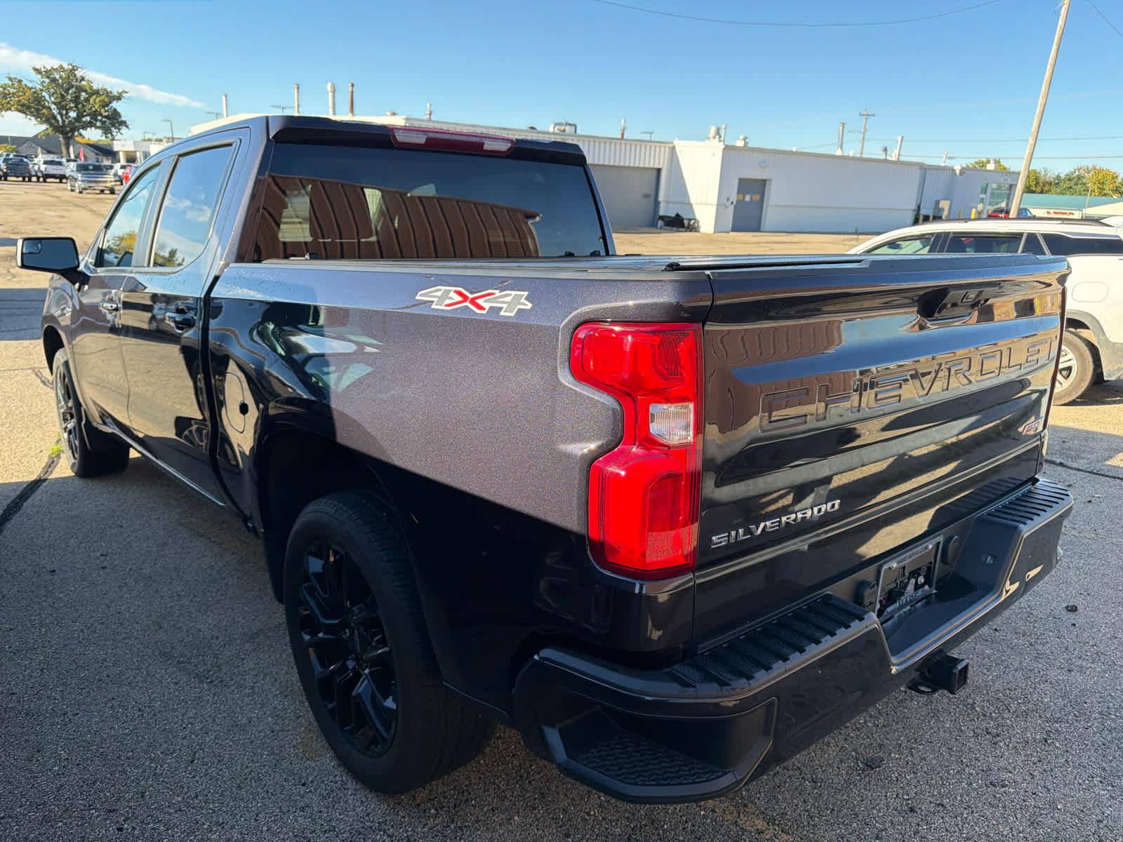Certified 2022 Chevrolet Silverado 1500 RST w/ Protection Package AWD/4WD image 5