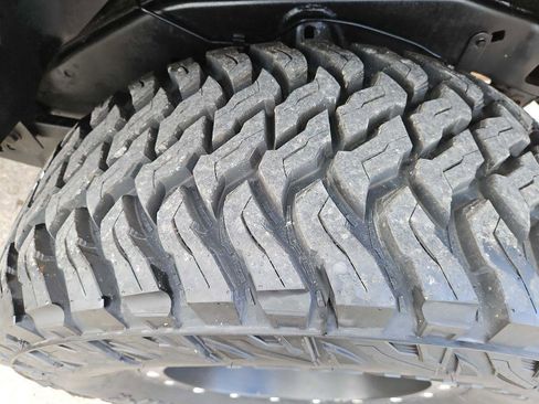 Used 2011 Jeep Wrangler Sport image 27