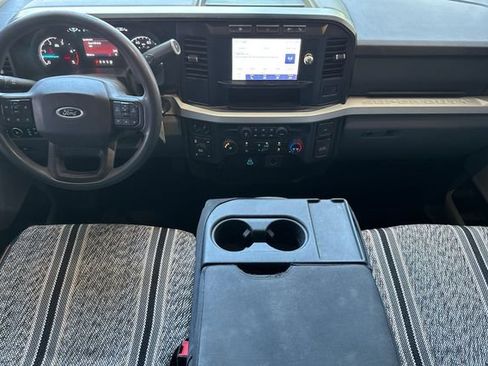Used 2024 Ford F250 XLT w/ FX4 Off-Road Package AWD/4WD image 13