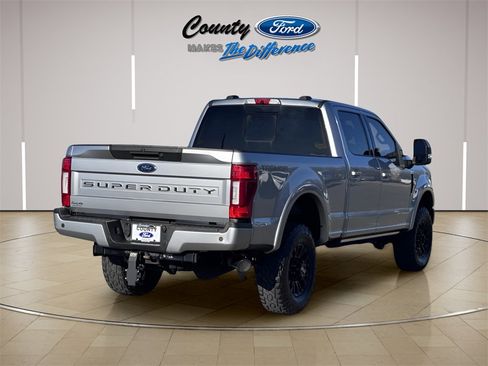 Used 2022 Ford F250 Lariat w/ Tremor Off-Road Package image 25