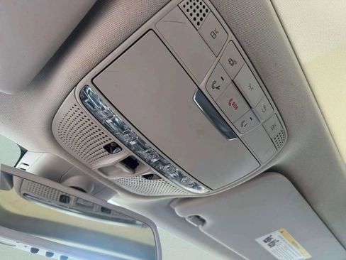 Used 2016 Mercedes-Benz C 300 4MATIC Sedan image 20