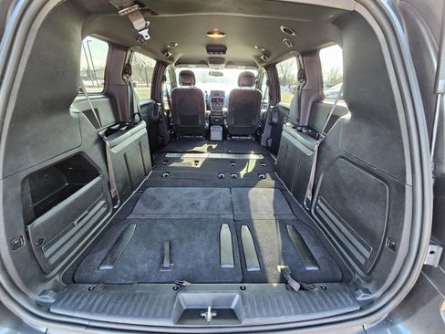 Used 2018 Dodge Grand Caravan SE image 31