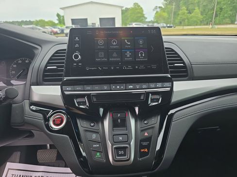 Used 2025 Honda Odyssey Touring image 16