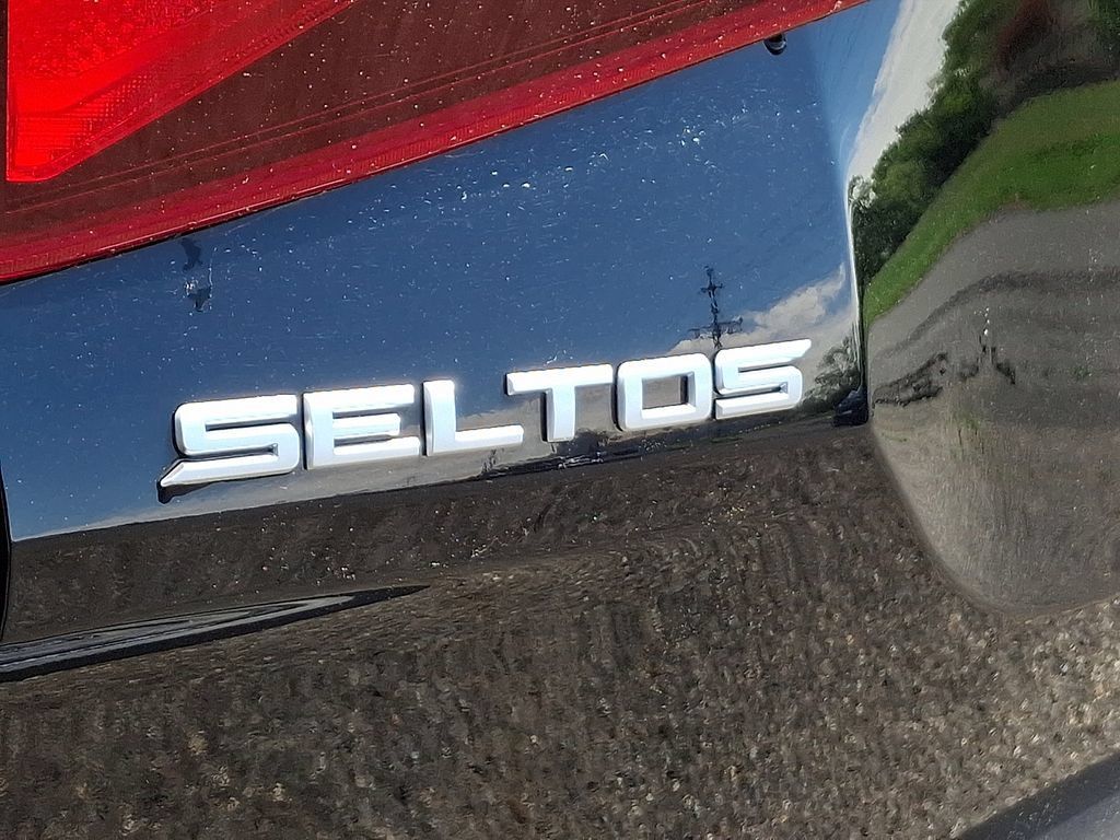 Certified 2023 Kia Seltos LX AWD/4WD image 30