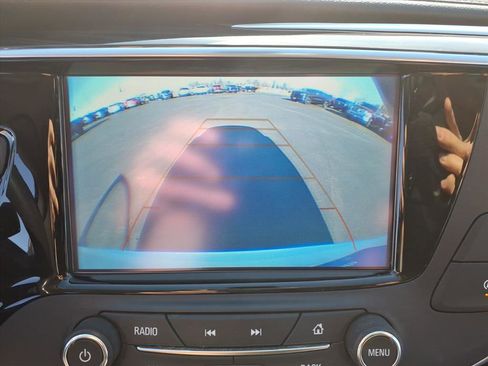 Used 2020 Buick Envision Essence w/ Experience Buick Package image 20