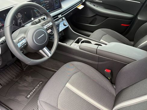 New 2026 Hyundai Sonata SEL image 8