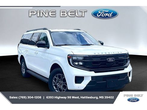 Used 2025 Ford Expedition Max Active AWD/4WD image 1