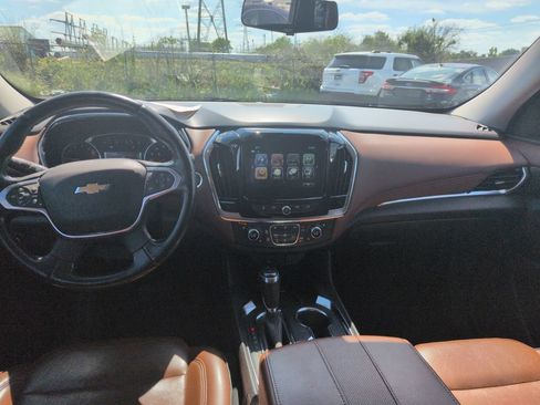 Used 2019 Chevrolet Traverse High Country AWD/4WD image 13