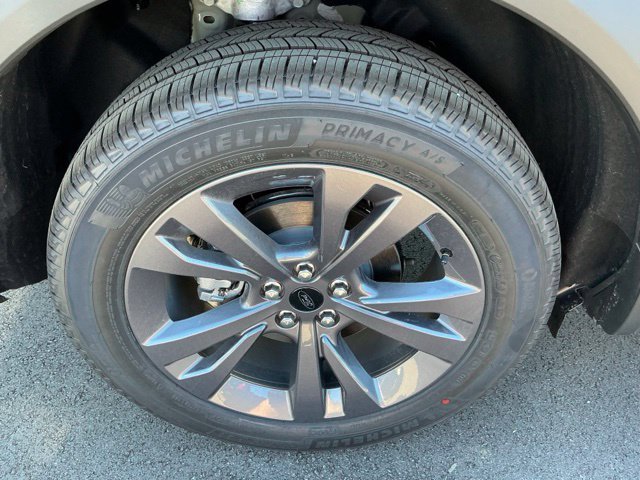 New 2026 Ford Explorer Active w/ Active Comfort Package AWD/4WD image 14