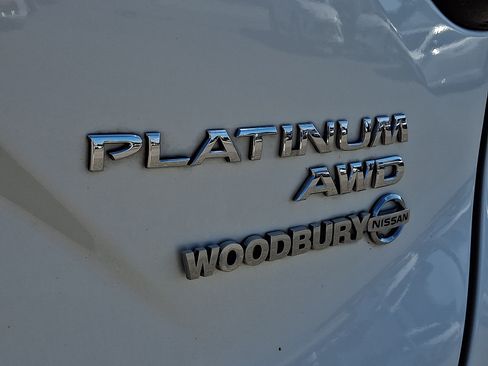 Certified 2022 Nissan Murano Platinum w/ Cargo Package AWD/4WD image 33