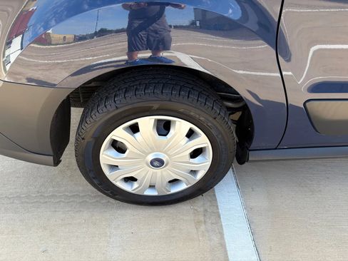 Used 2020 Ford Transit Connect XL image 29