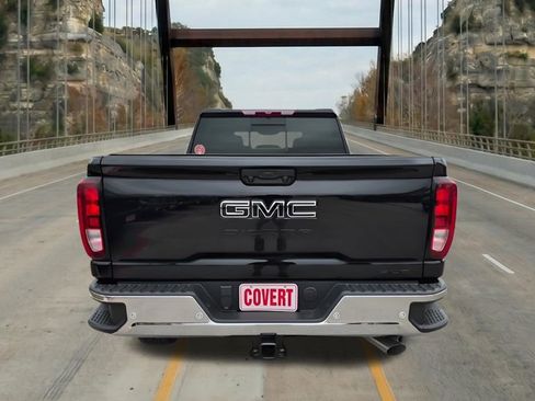 New 2026 GMC Sierra 2500 SLE w/ SLE Value Package; AWD/4WD image 9