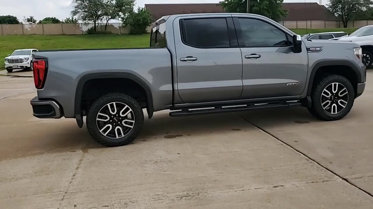 Used 2019 GMC Sierra 1500 AT4 w/ AT4 Premium Package AWD/4WD image 9