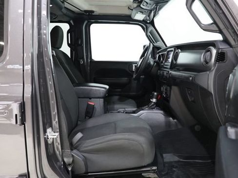 Used 2023 Jeep Wrangler Unlimited w/ Cold Weather Group AWD/4WD image 42