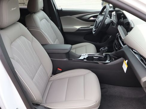 New 2026 Buick Envista Preferred FWD image 23