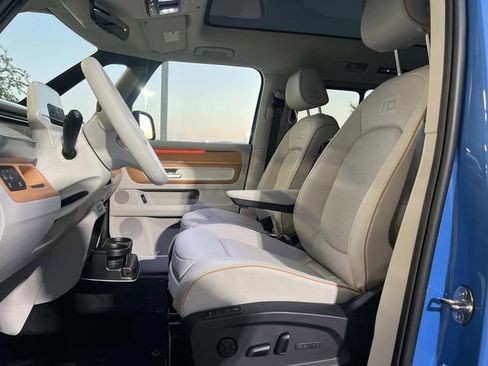 New 2025 Volkswagen ID. Buzz Pro S Plus image 11
